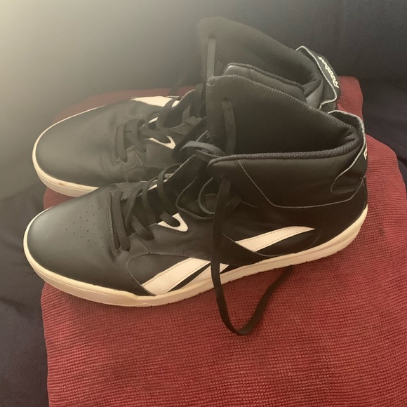 Men’s shoes - Picture 1 of 5